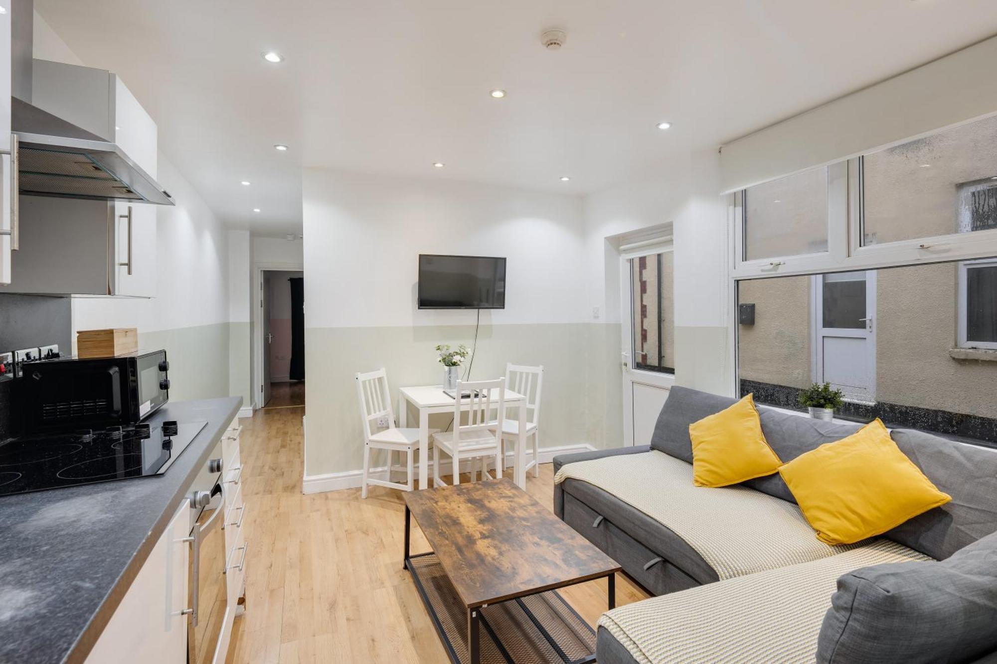 2 Bedroom Apartment For Up To 6 Nr Centre 카디프 외부 사진