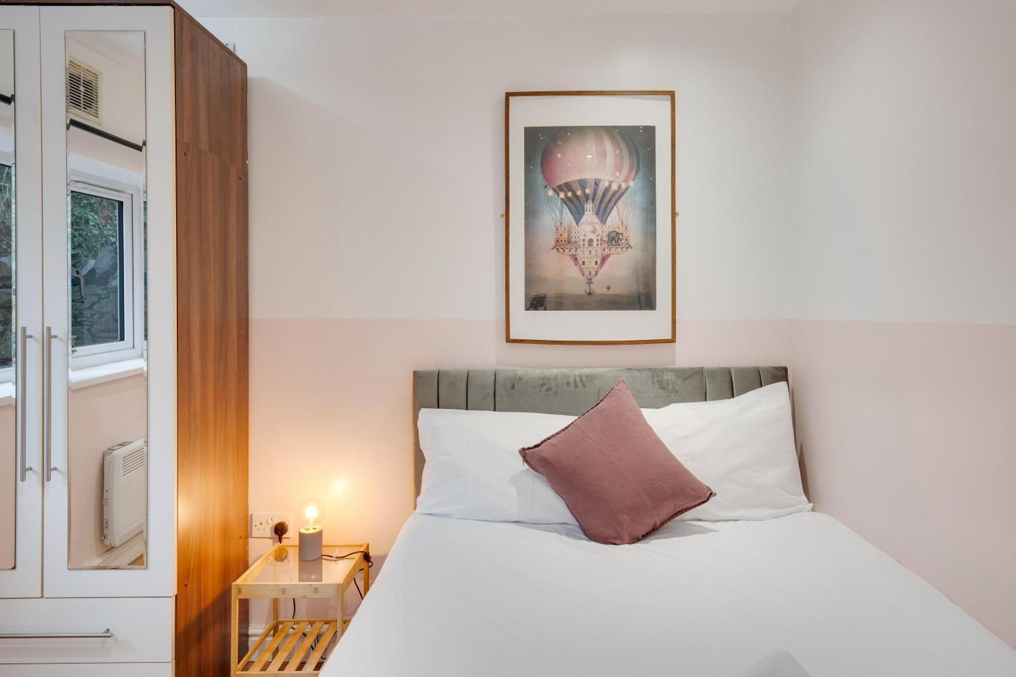 2 Bedroom Apartment For Up To 6 Nr Centre 카디프 외부 사진