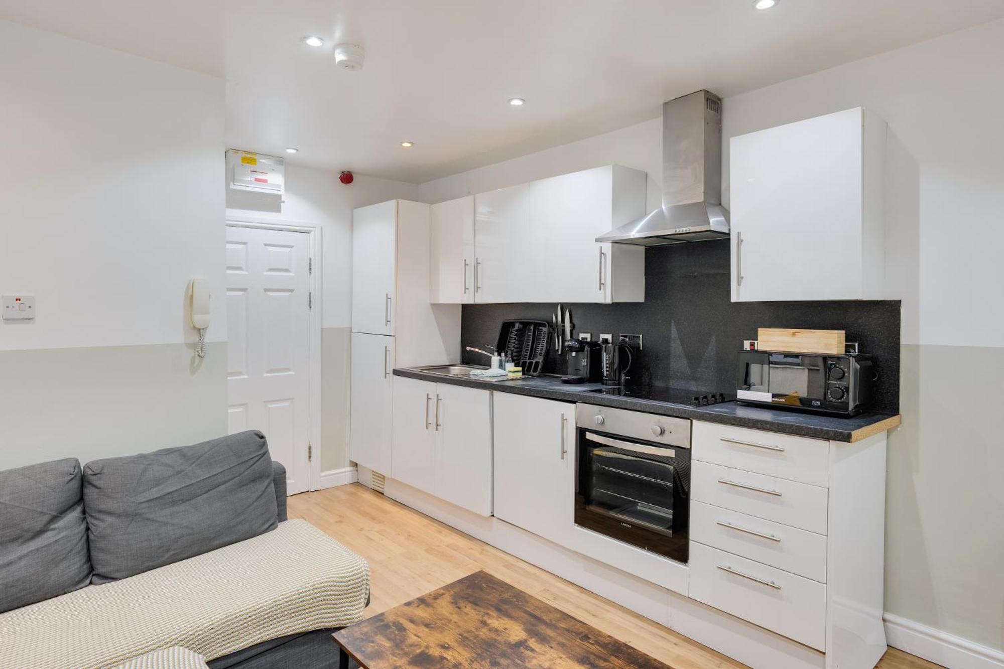 2 Bedroom Apartment For Up To 6 Nr Centre 카디프 외부 사진