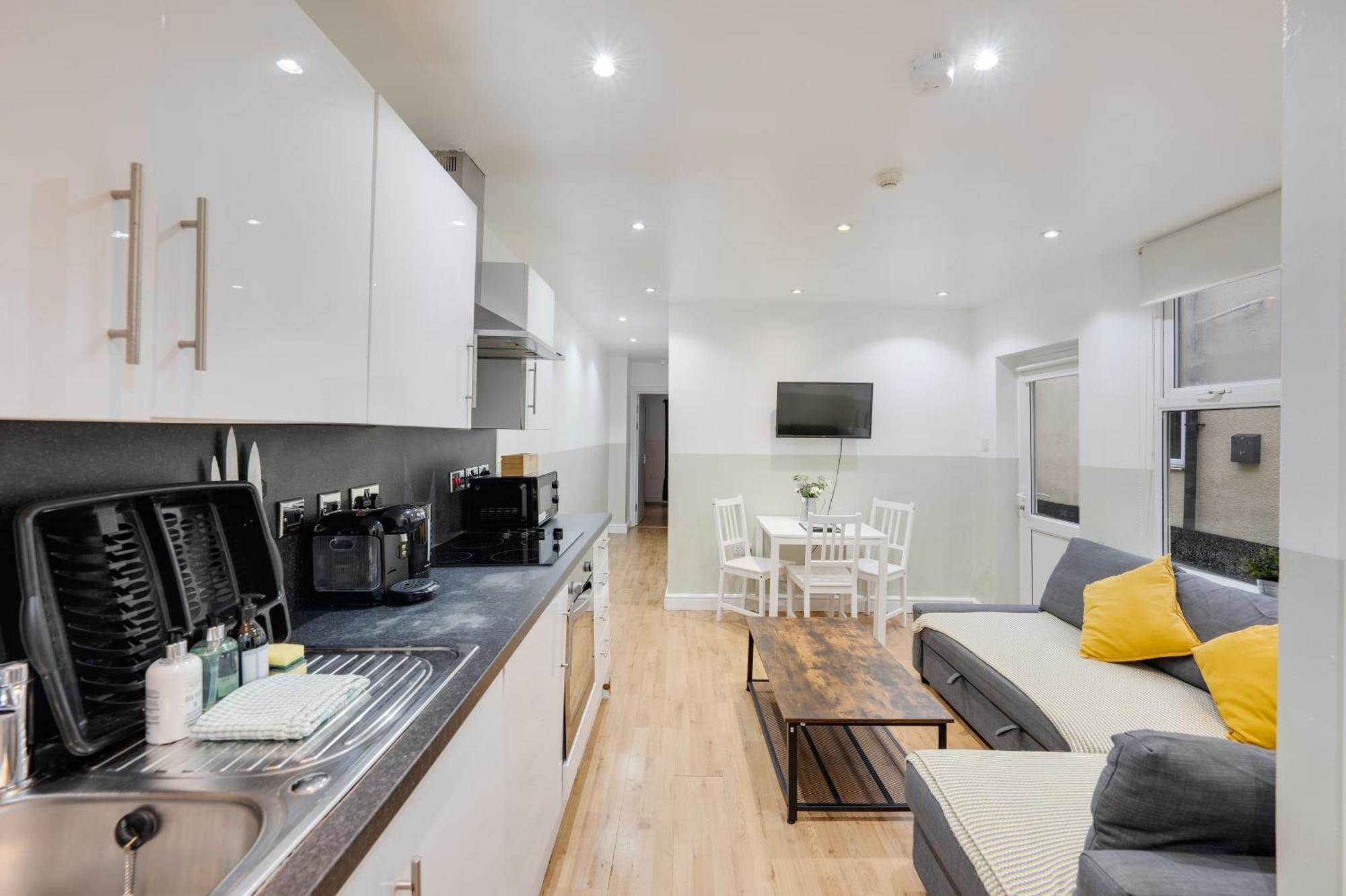 2 Bedroom Apartment For Up To 6 Nr Centre 카디프 외부 사진